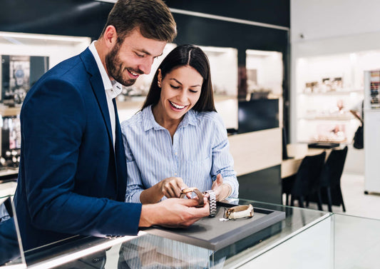 THE ADVANTAGES OF BUYING WATCHES FROM AN AUTHORIZED RETAILER
