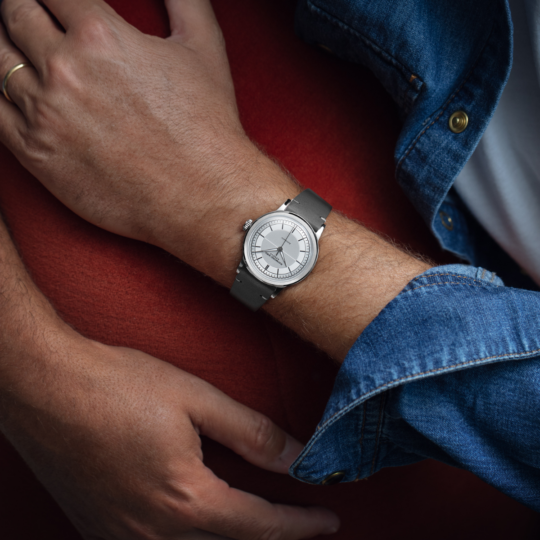 Raymond Weil Millesime 男士自动银色表盘皮革表带 2125-STC-65001