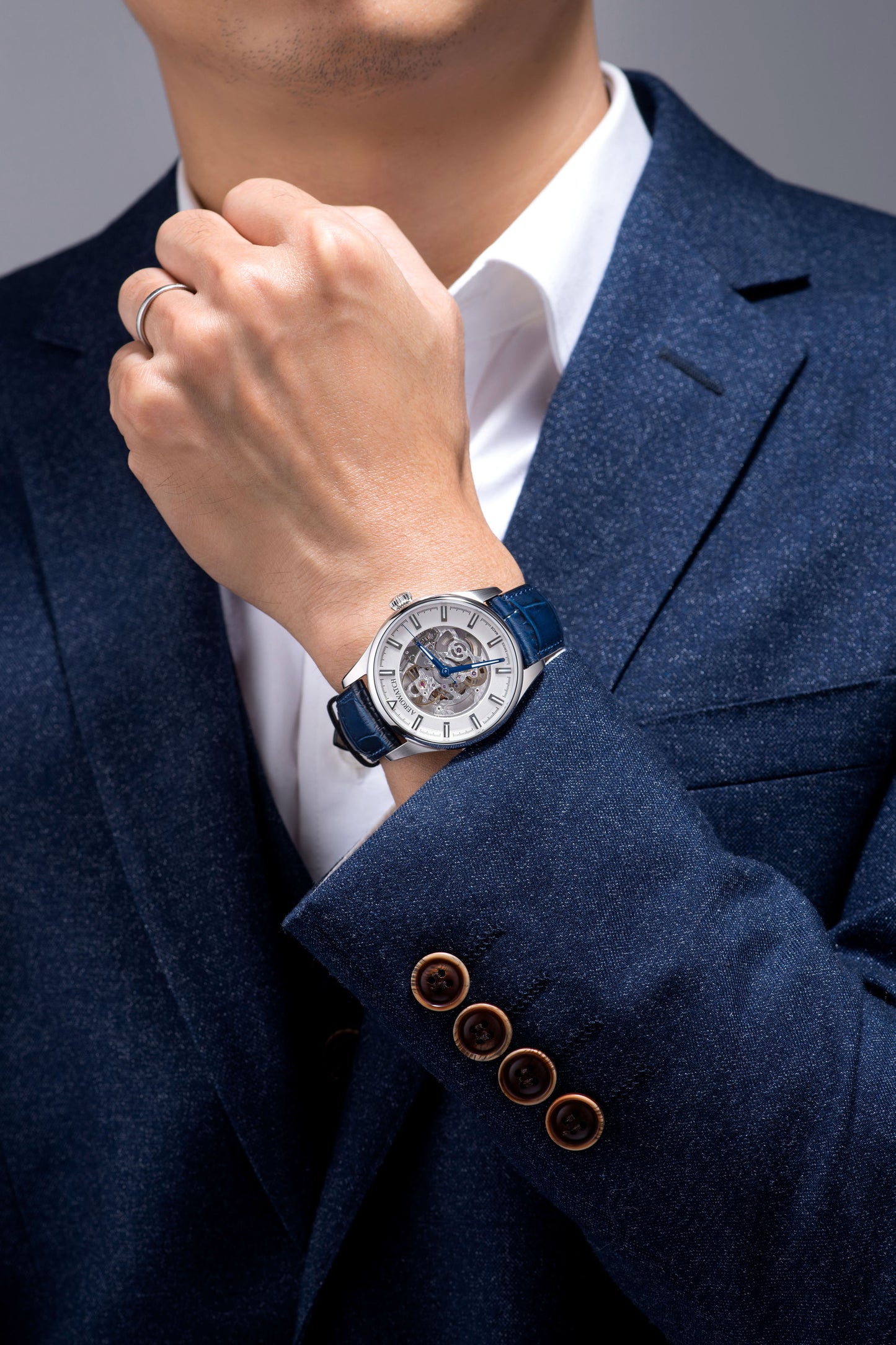 AEROWATCH Les Grandes Classiques A 60996 AA02 SQ
