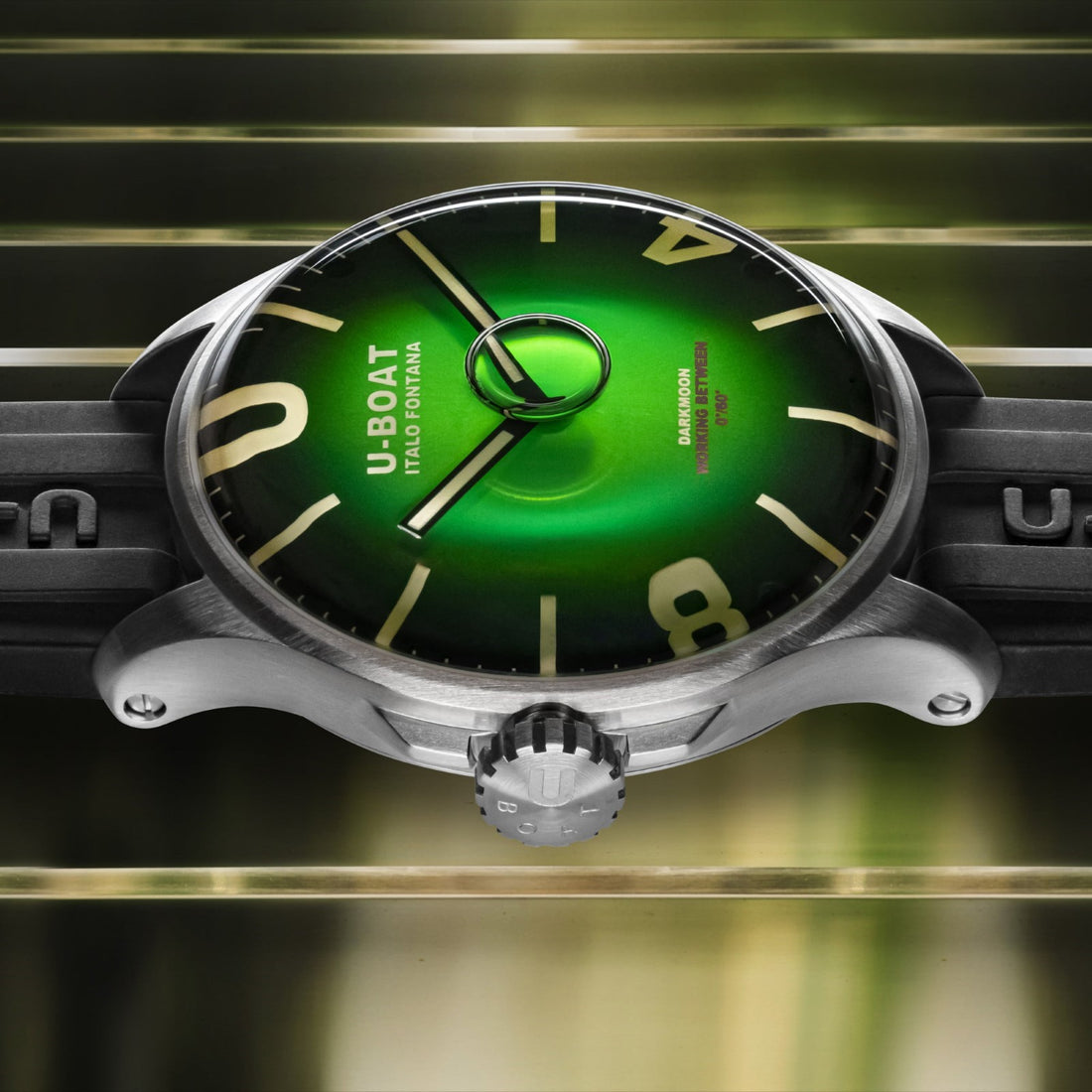U-BOAT Montre Concentré sur Darkmoon Vert Ss Soleil 44mm Quartz Vert Acier 8702-B