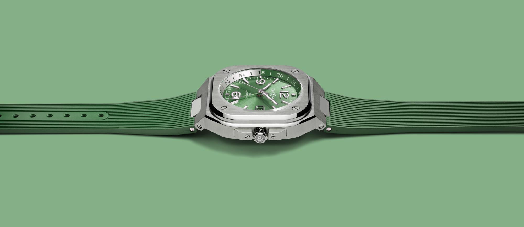 BR-05 GMT GREEN STEEL: BELL & ROSS'S URBAN GMT WATCH