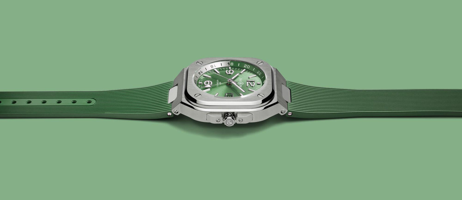 BR-05 GMT GREEN STEEL: BELL & ROSS'S URBAN GMT WATCH