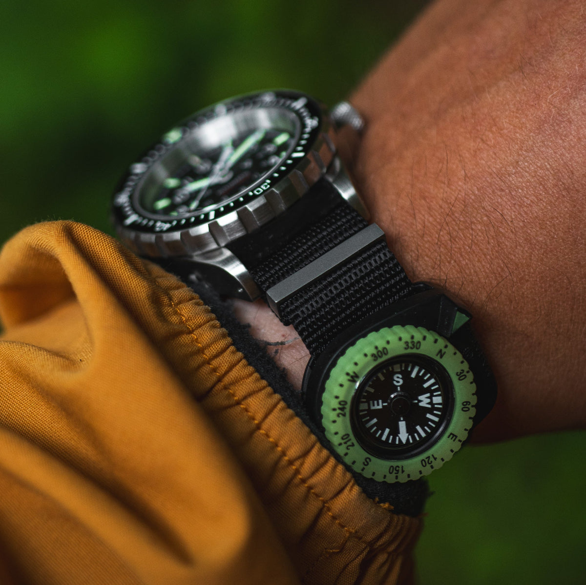 Marathon Glow-in-the-Dark Clip Compass