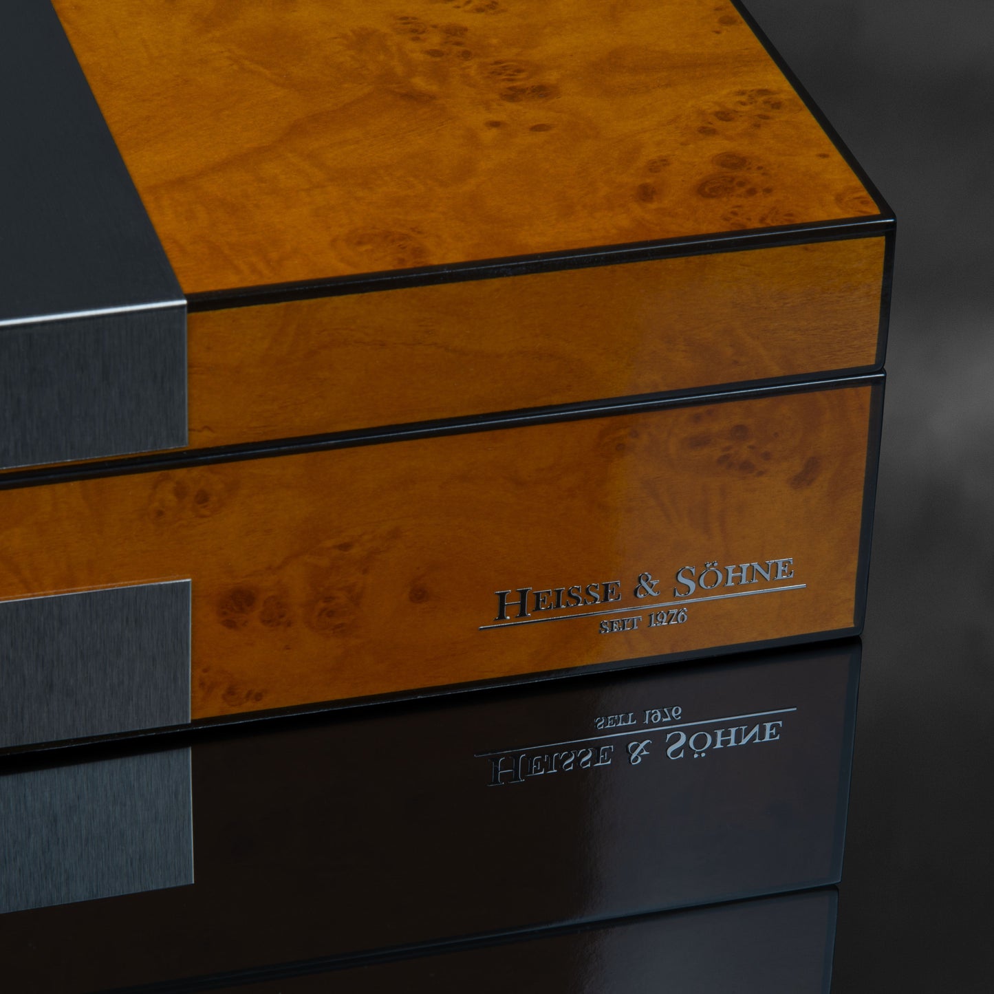 Botega 8 Watches Wood Box