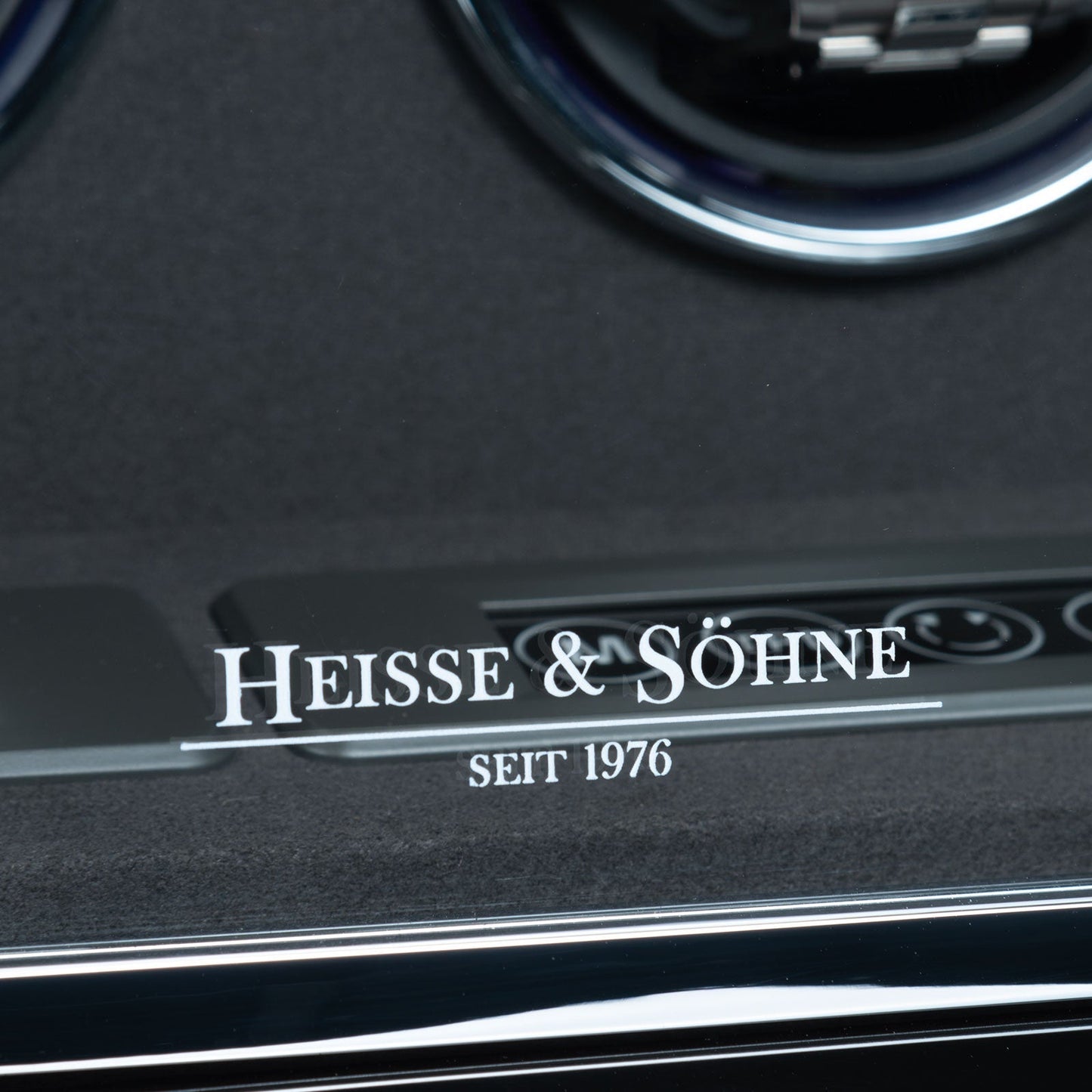 Chicago Black 16 Watches