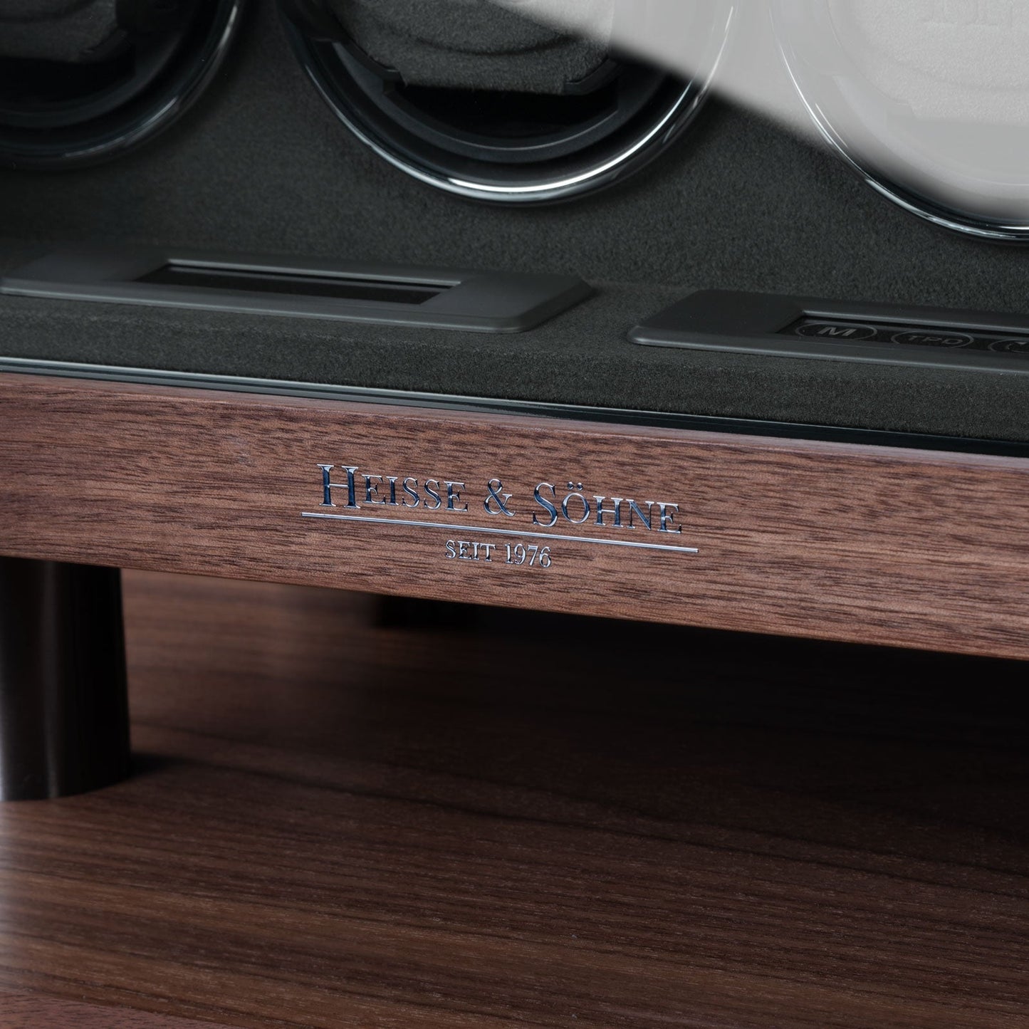 Collector New York Black 8 Watches