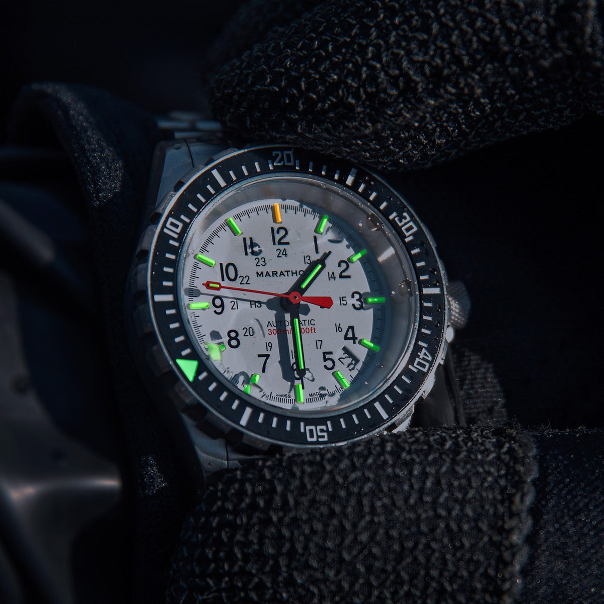 Marathon 41mm Arctic Edition Large Diver's Automatic (GSAR) with Stainless Steel Bracelet