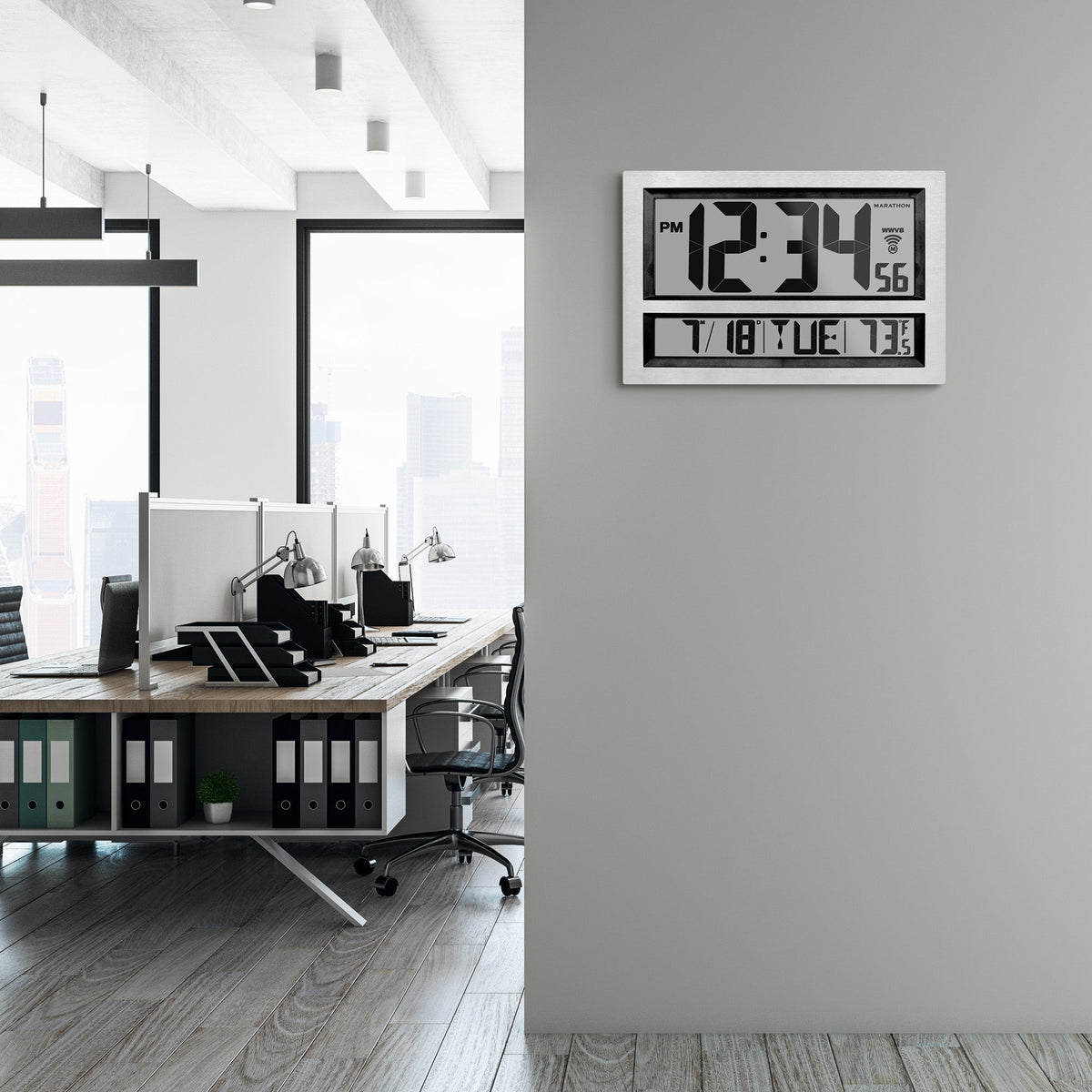 Marathon Jumbo Self-Setting Wall Clock