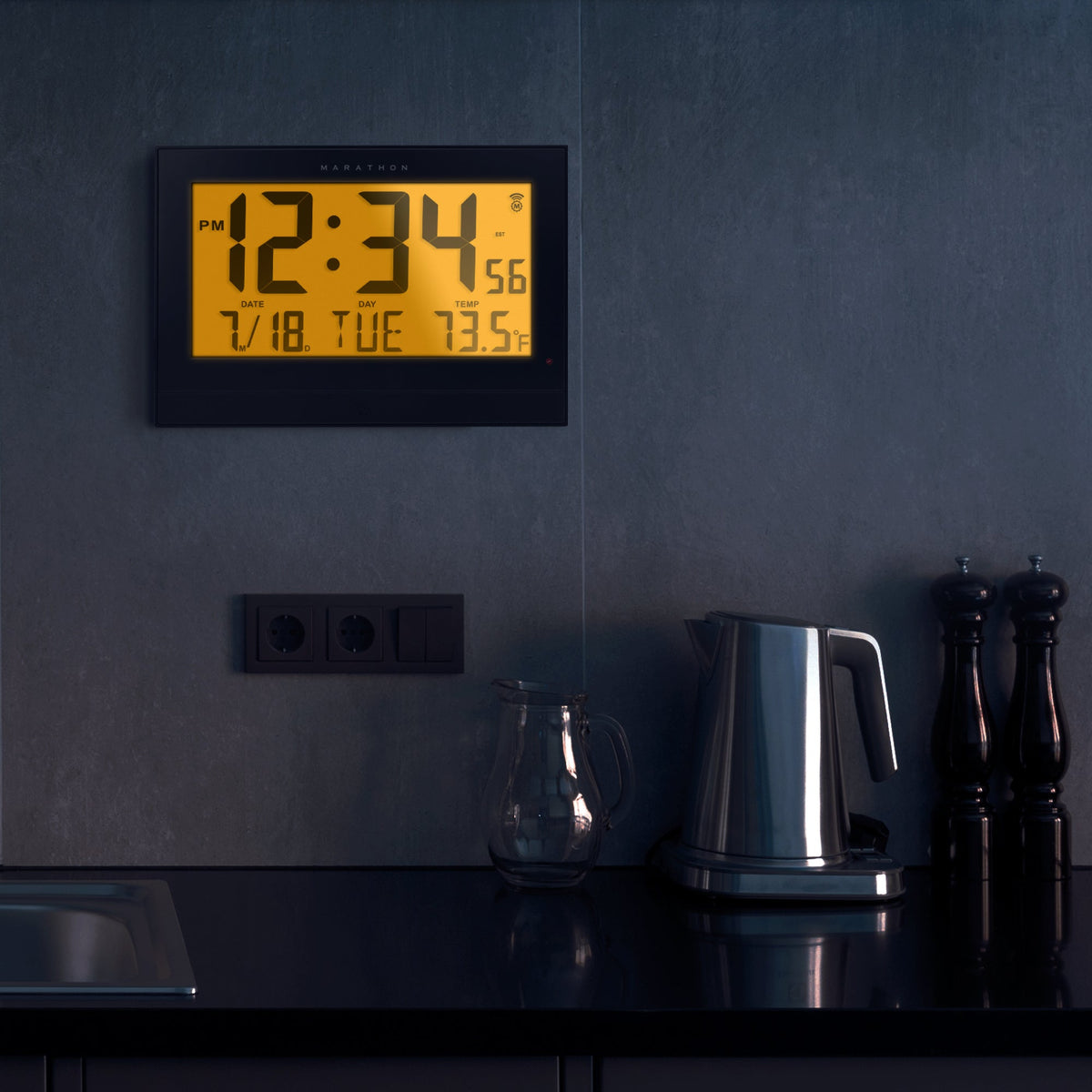 Marathon Self-Setting Clock with Auto Backlight and Power Adapter