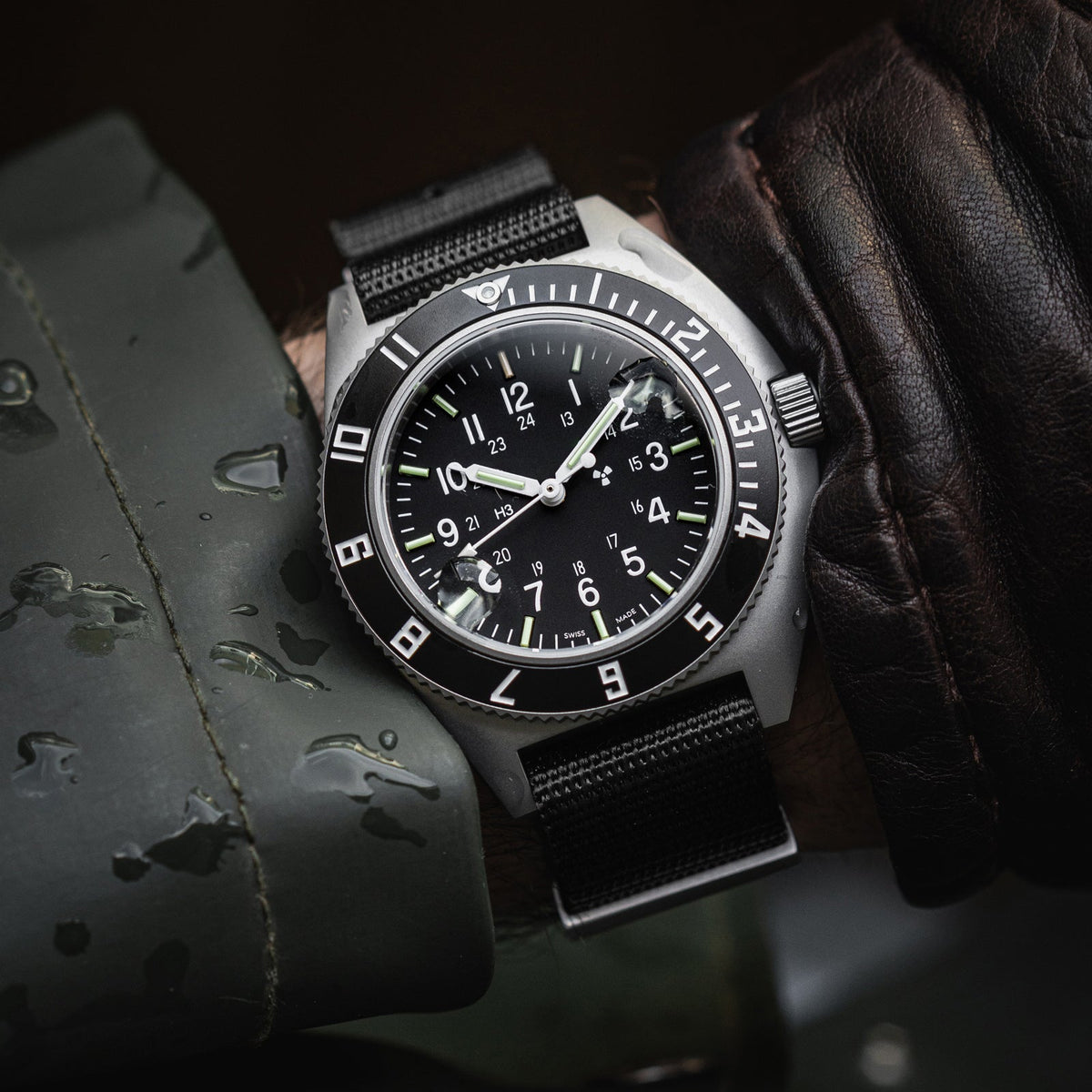 Marathon 41mm Steel Navigator (SSNAV) on Nylon DEFSTAN