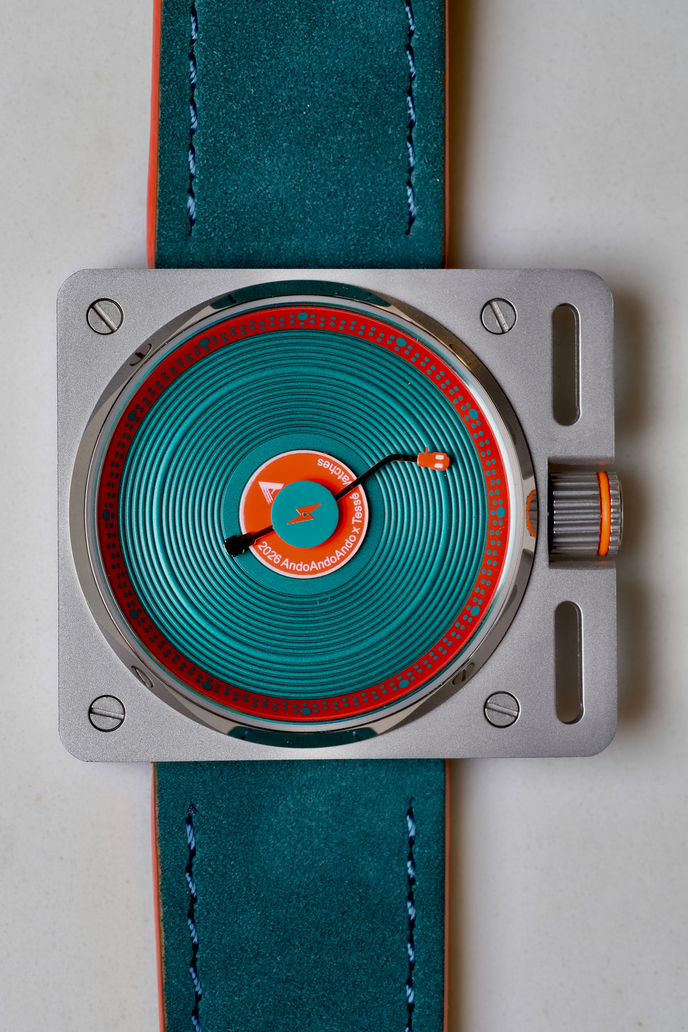 TESSÉ The Vinyl Electric Teal - AndoAndoAndo x Tessé