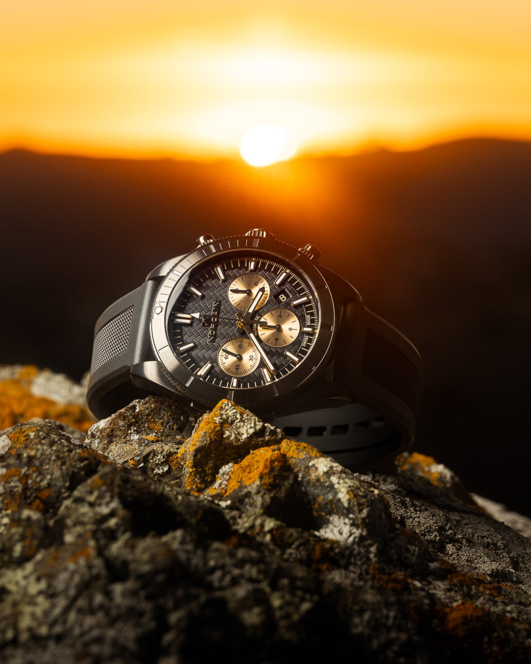 NORQAIN Adventure Sport Chrono 44mm "Golden Hour"