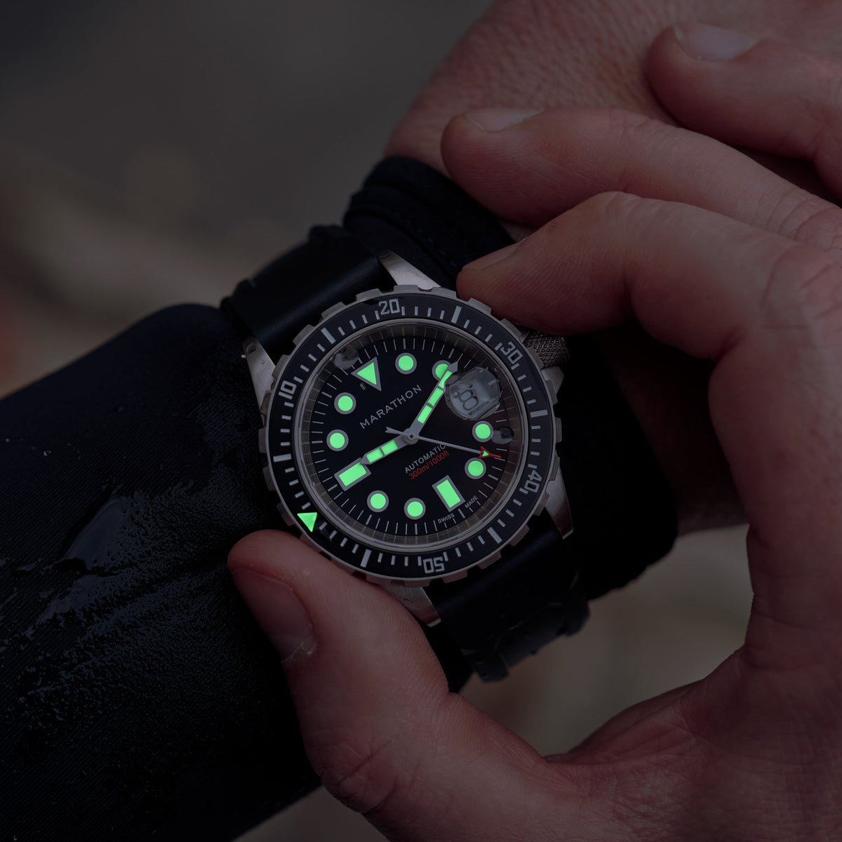 Marathon 41mm Original SAR w/ Date (OSAR-D) on 3-Piece Rubber Strap Kit