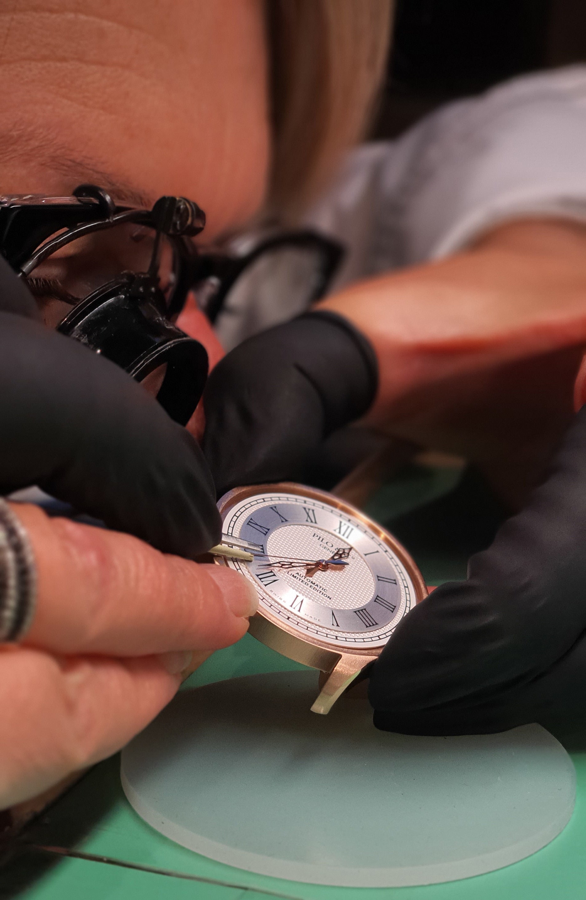 Extraneō P0574HAS MB watch