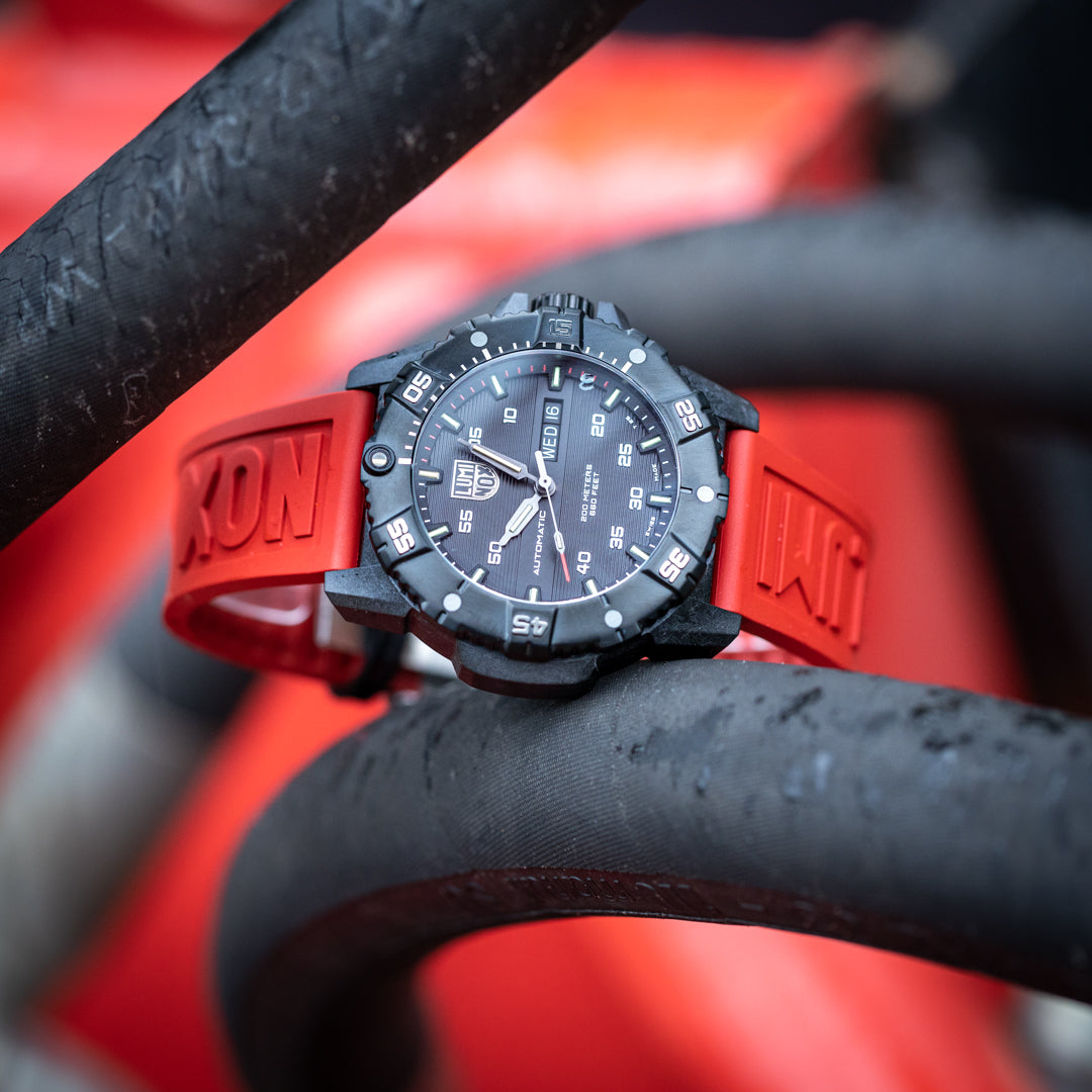 Luminox Master Carbon SEAL Automatic XS.3875