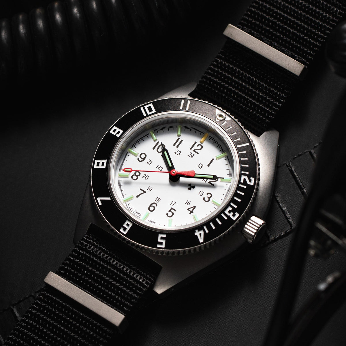 Marathon 41mm Arctic Steel Navigator Automatic (Arctic SSNAV Auto) on Nylon DEFSTAN