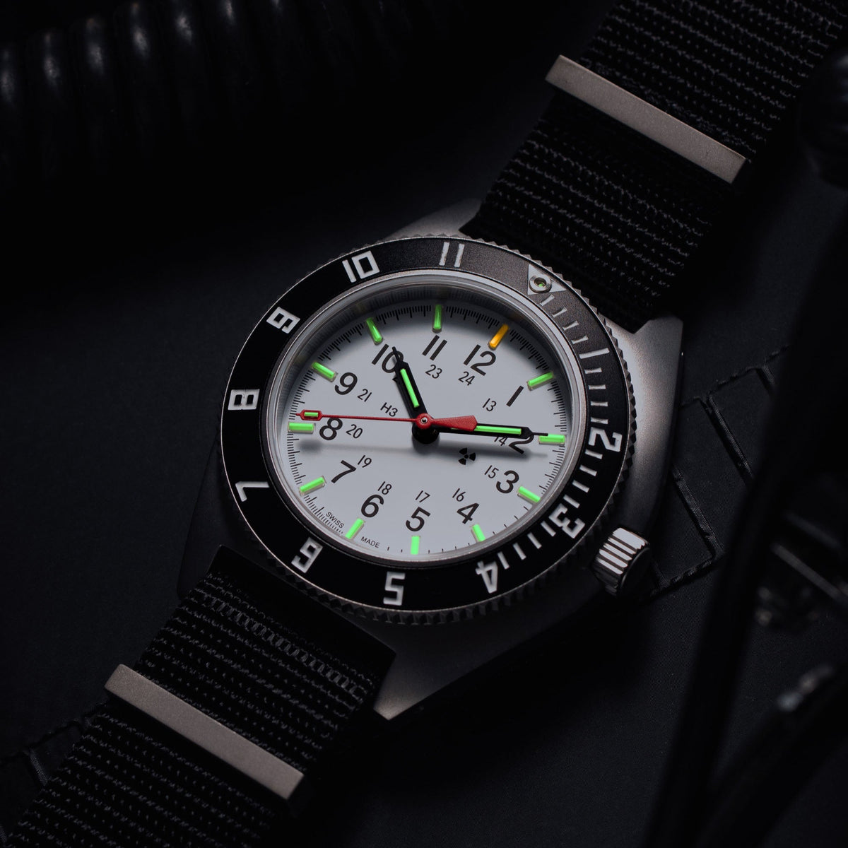 Marathon 41mm Arctic Steel Navigator Automatic (Arctic SSNAV Auto) on Nylon DEFSTAN
