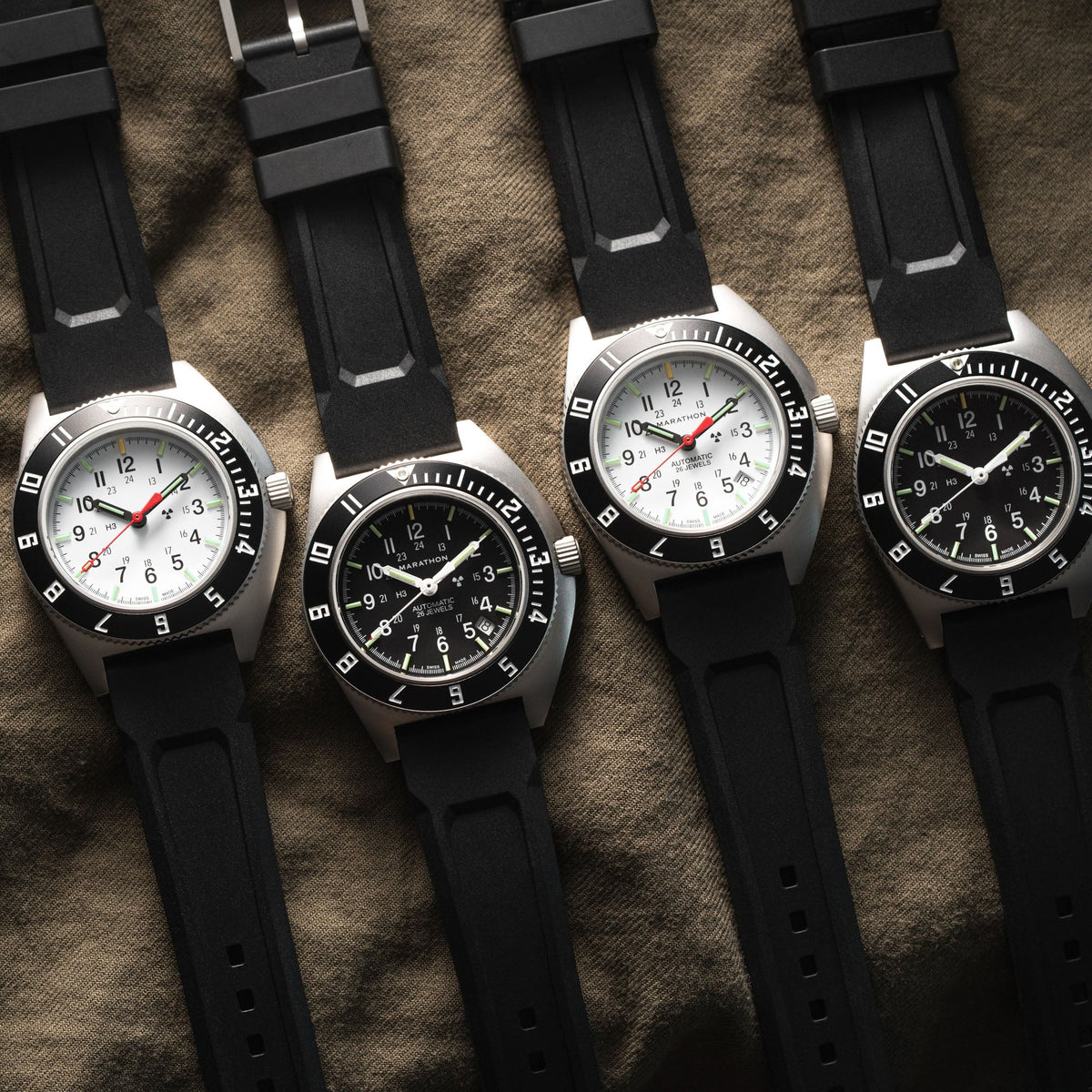 Marathon 41mm Arctic Steel Navigator Automatic (Arctic SSNAV Auto) on Black 3-Piece Rubber Strap Kit