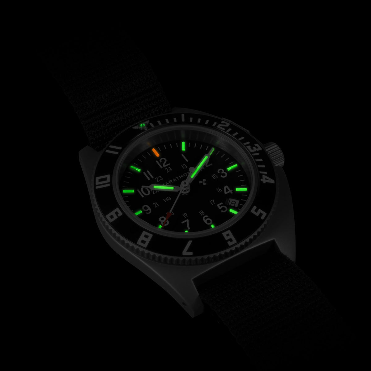 Marathon 41mm Steel Navigator w/ Date (SSNAV-D) on Nylon DEFSTAN