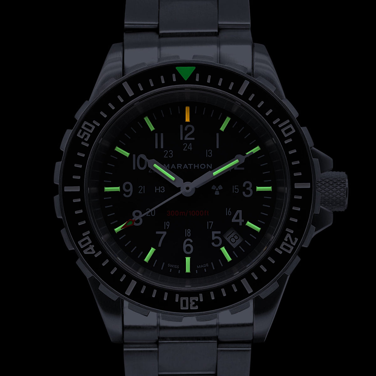 Marathon 41mm Large Diver's Quartz (TSAR) with Stainless Steel Bracelet
