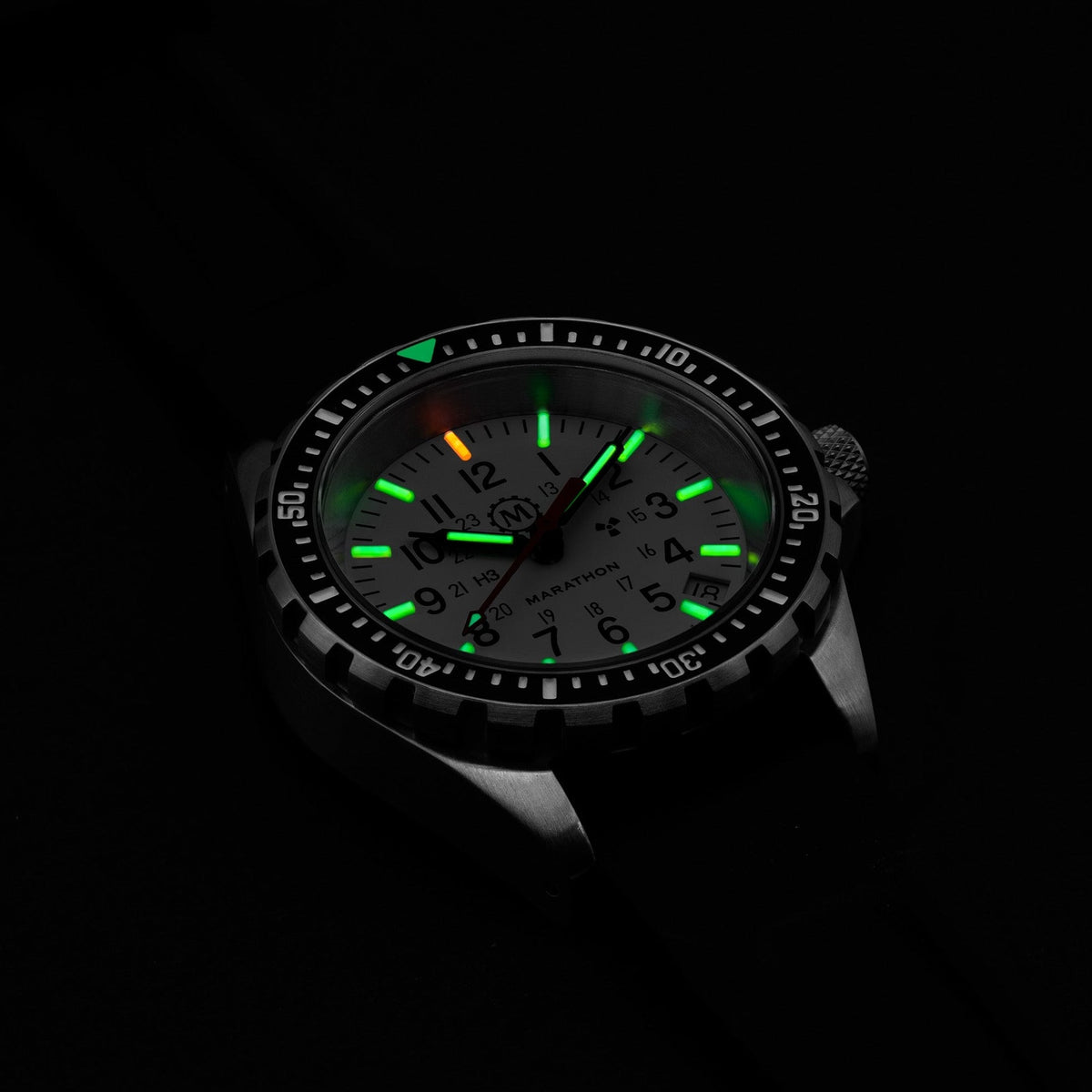 Marathon 36mm Arctic Edition Medium Diver's Quartz (MSAR Quartz) with Stainless Steel Bracelet