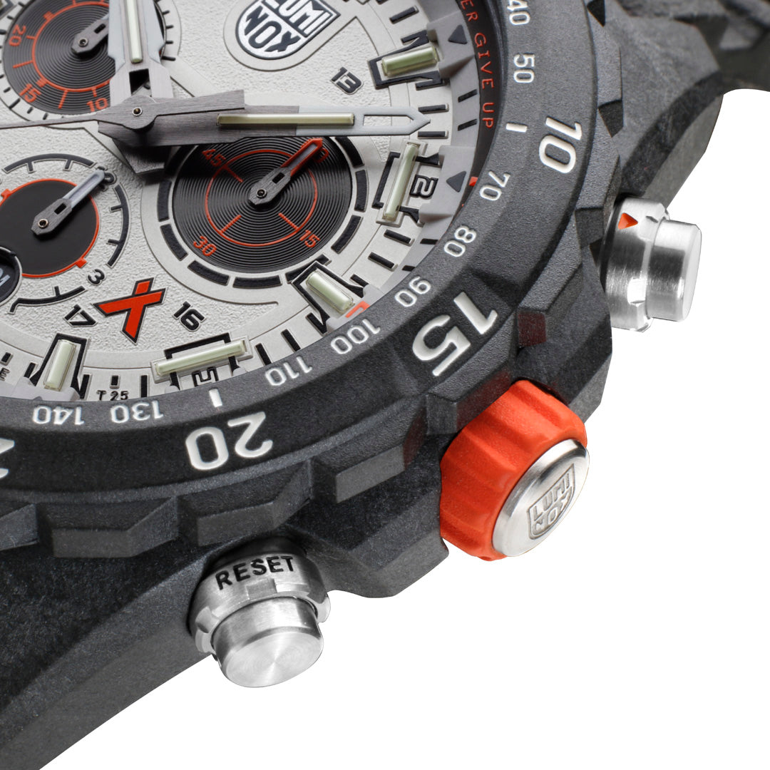 Luminox Bear Grylls Survival Master 3748