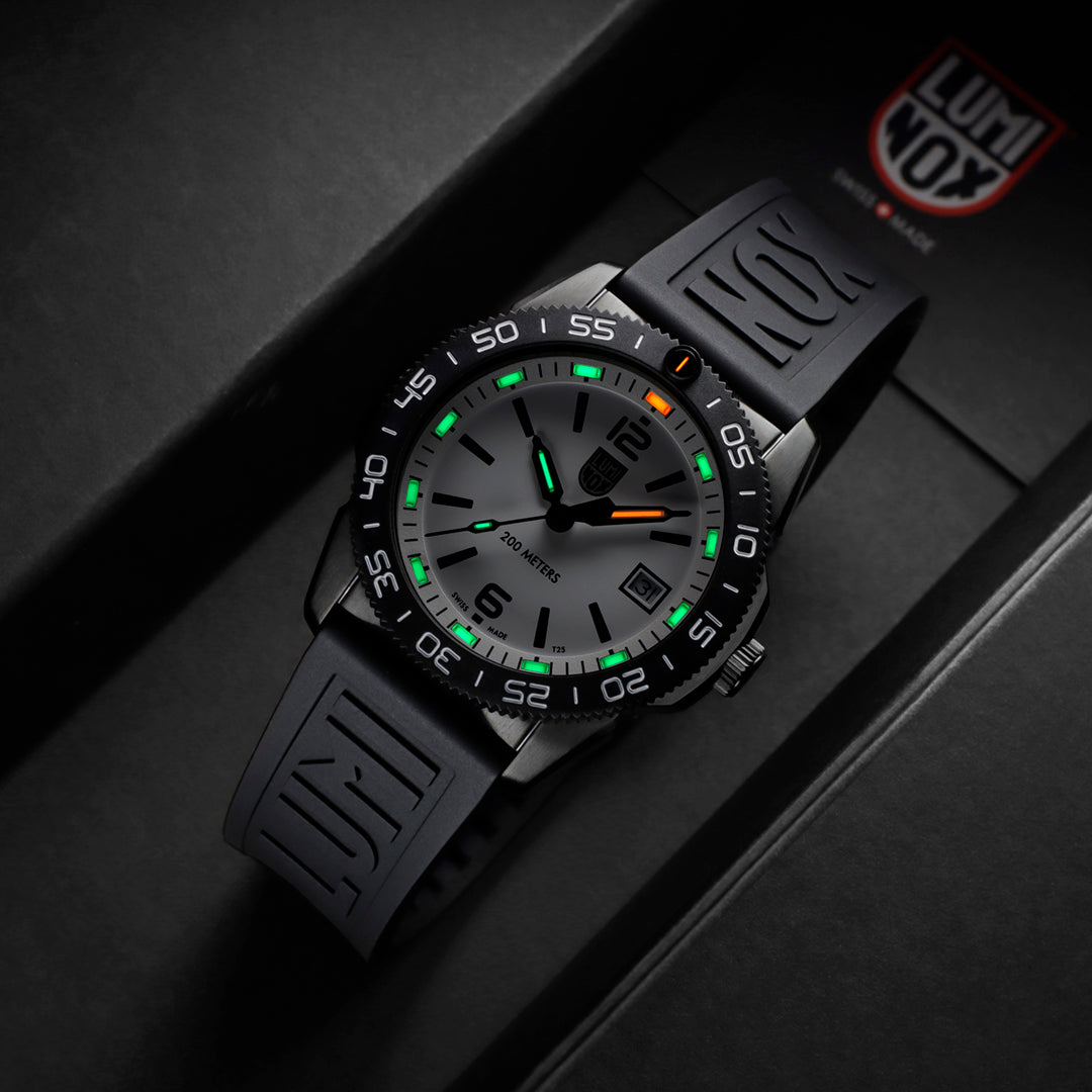 Luminox Pacific Diver 3127M