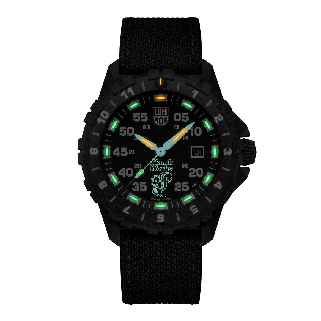 Luminox F-117 Nighthawk X Skunk Works 6442.H.SET