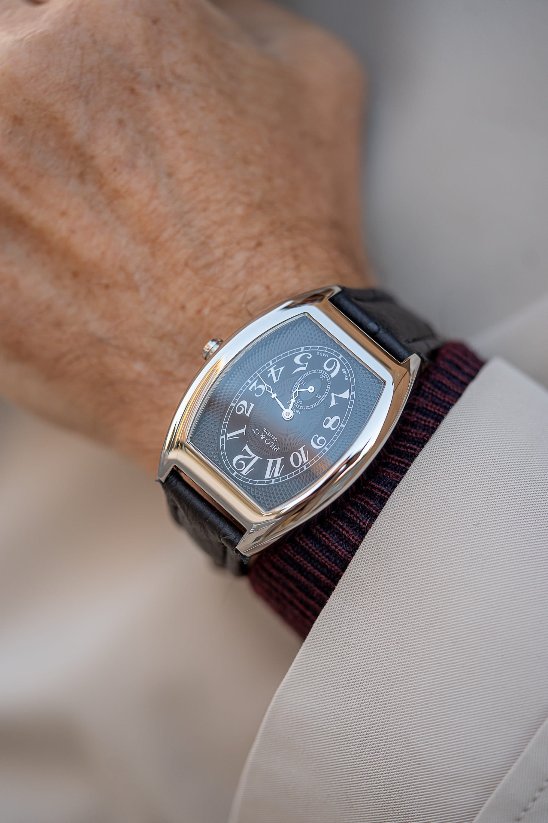 Invidia P0022HQS watch